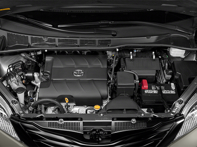 2014 Toyota Sienna LE 8 Passenger