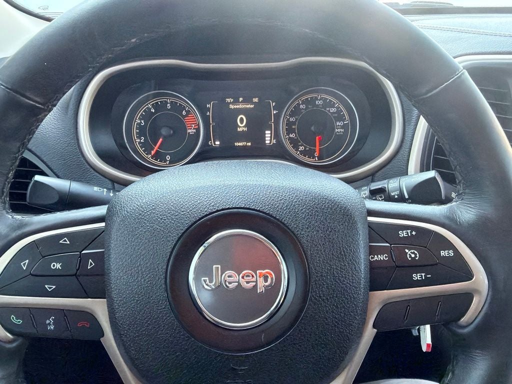 2016 Jeep Cherokee Sport
