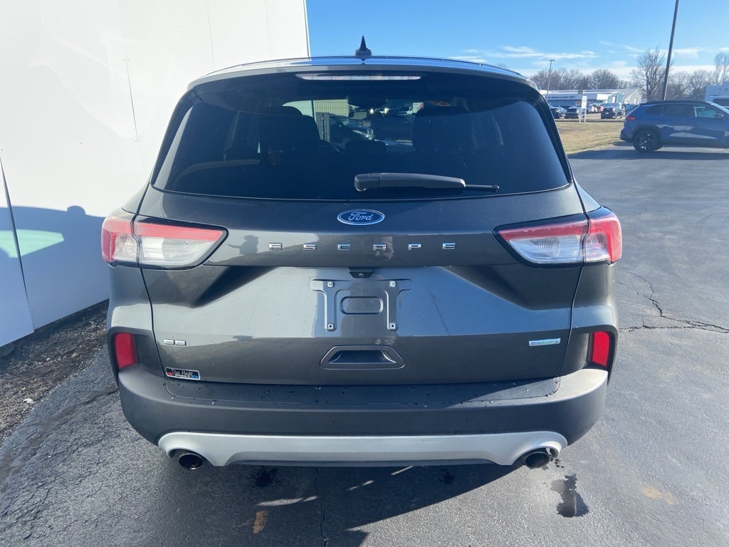 2020 Ford Escape SE