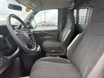 2022 Chevrolet Express 2500 Work Van Cargo