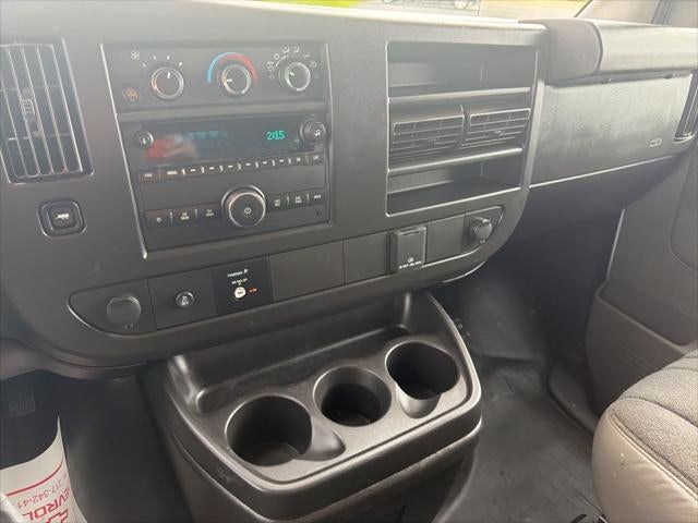 2022 Chevrolet Express 2500 Work Van Cargo