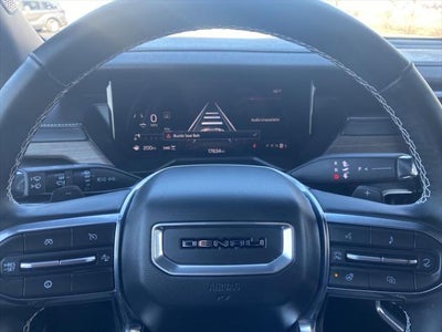 2025 GMC Acadia Denali