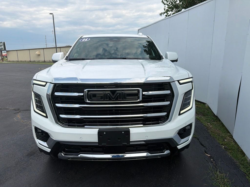 2025 GMC Yukon Elevation