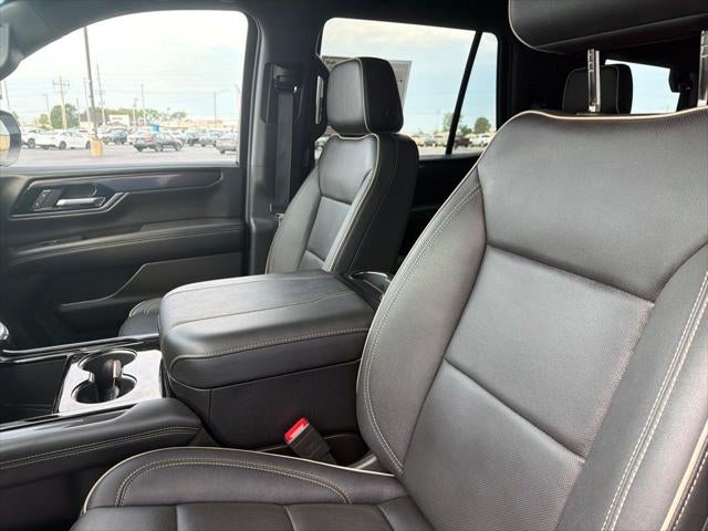 2025 GMC Yukon Elevation