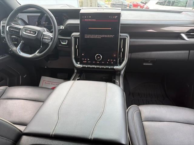2025 GMC Yukon Elevation