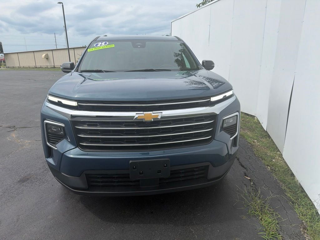 2025 Chevrolet Traverse LT 2LT
