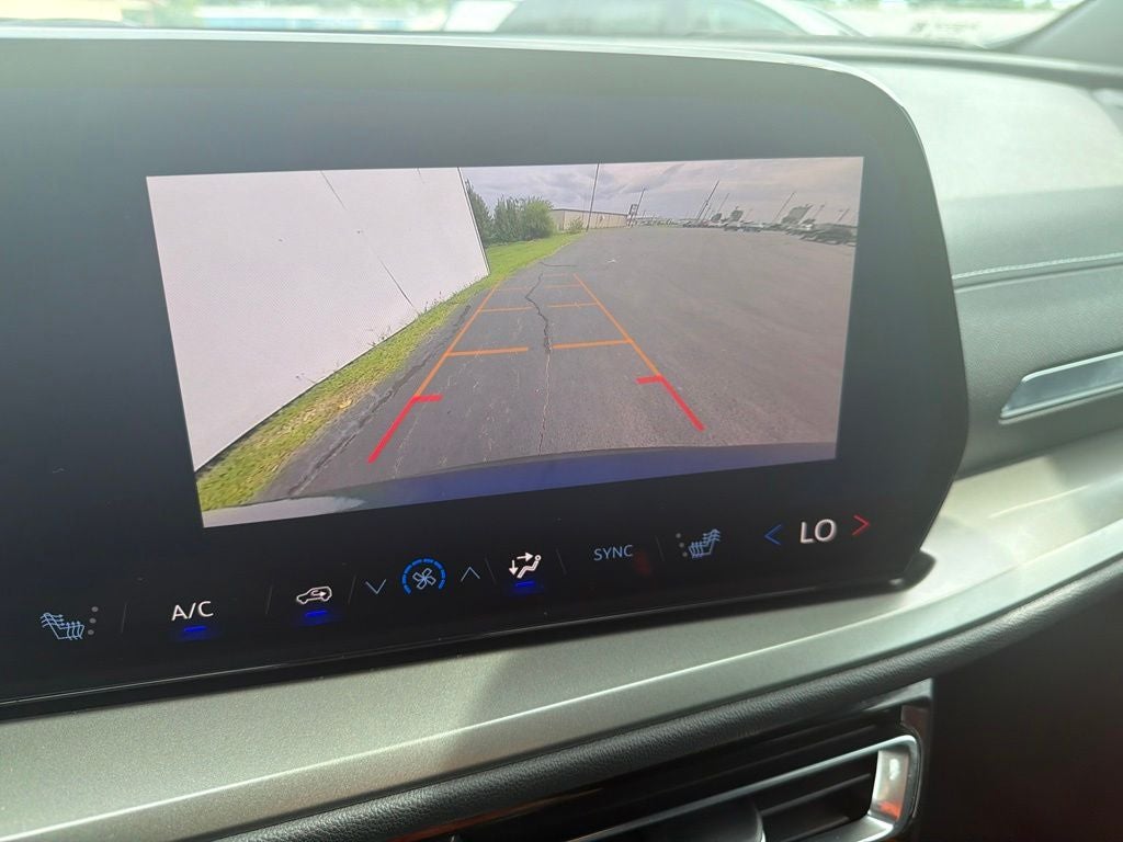 2025 Chevrolet Traverse LT 2LT