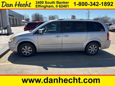 2010 Chrysler Town & Country Touring
