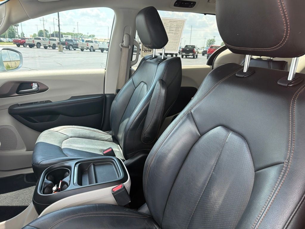 2019 Chrysler Pacifica Touring L