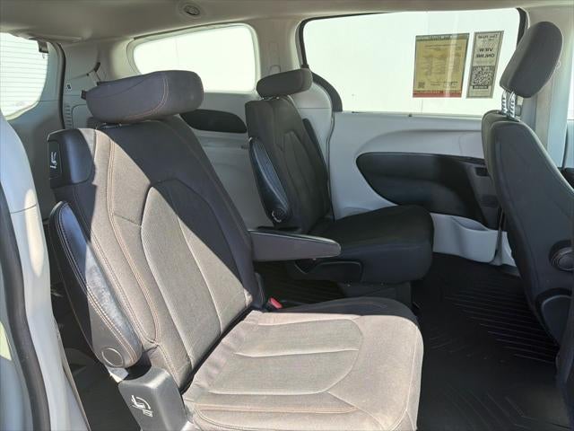 2020 Chrysler Pacifica Touring