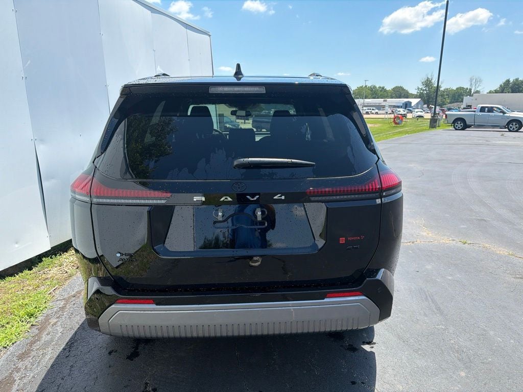 2026 Toyota RAV4 SE