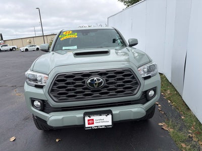 2022 Toyota Tacoma TRD Sport V6