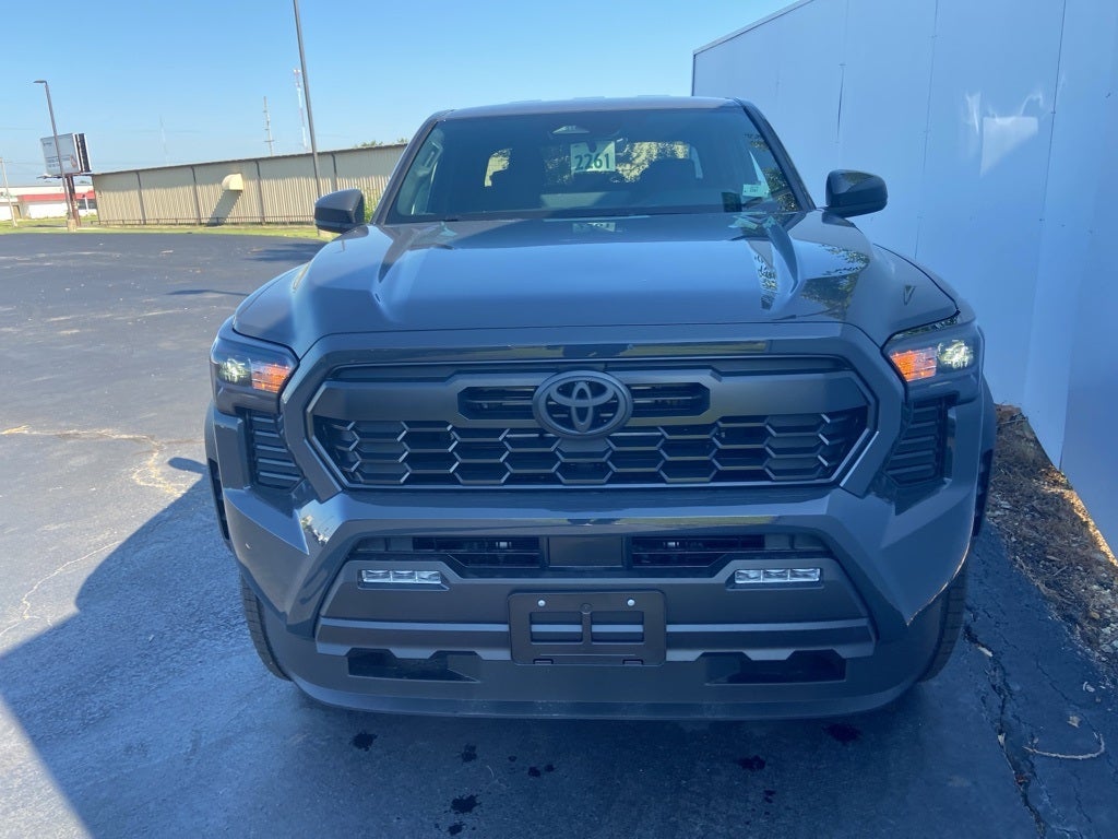 2025 Toyota Tacoma Hybrid TRD Off Road