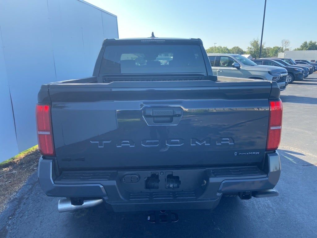 2025 Toyota Tacoma Hybrid TRD Off Road