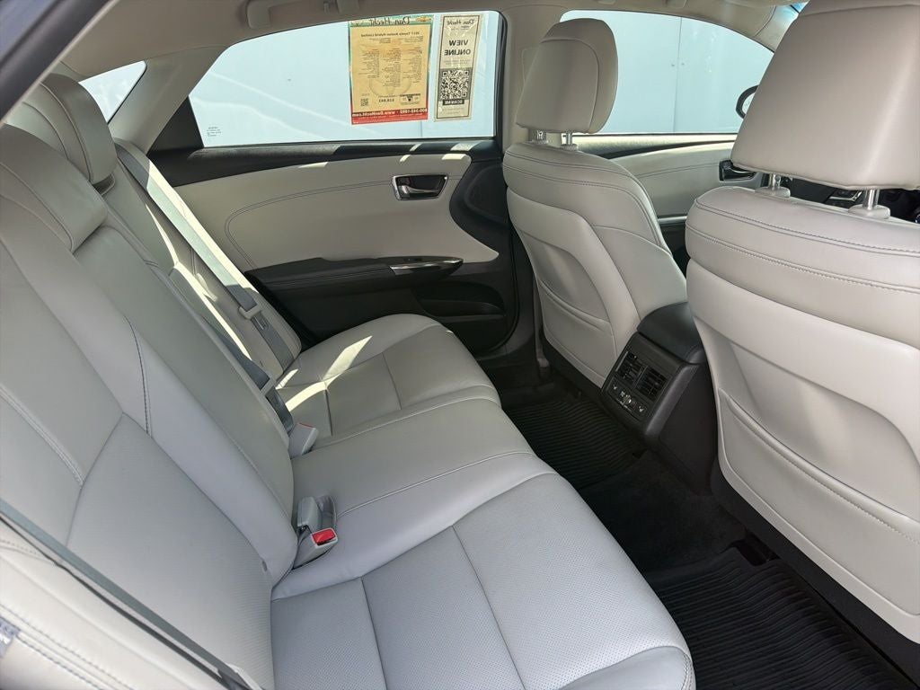 2017 Toyota Avalon Hybrid Limited