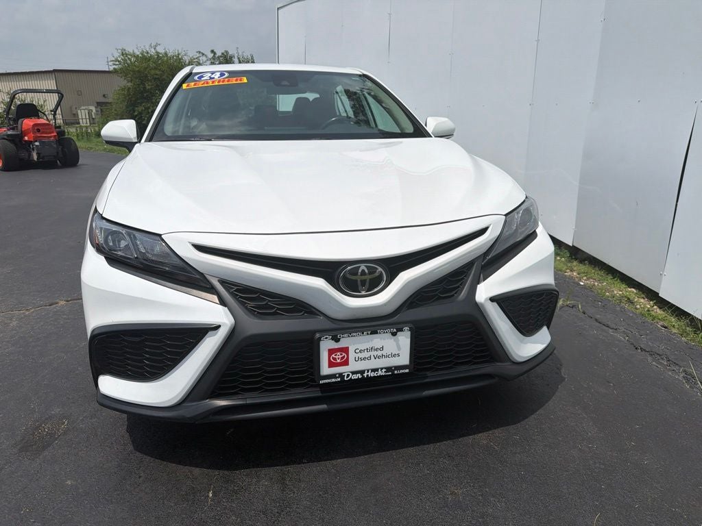 2024 Toyota Camry SE