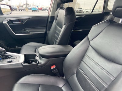 2022 Toyota RAV4 Hybrid XLE Premium