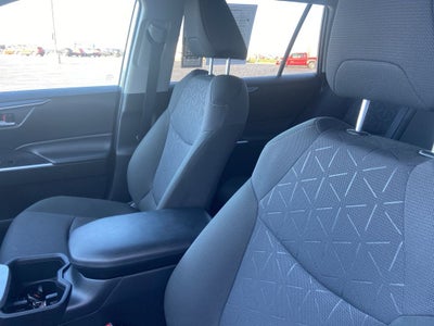 2023 Toyota RAV4 Hybrid XLE