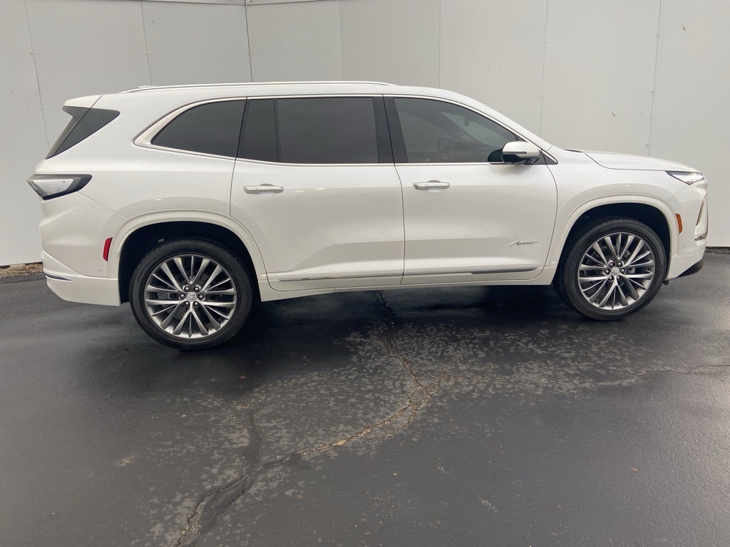 2025 Buick Enclave Avenir