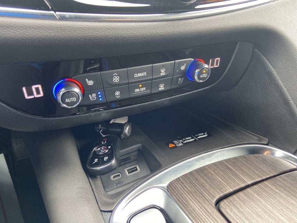 2024 Buick Enclave Avenir