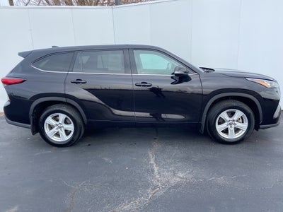 2020 Toyota Highlander LE
