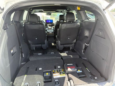 2026 Toyota Sienna Platinum 7 Passenger