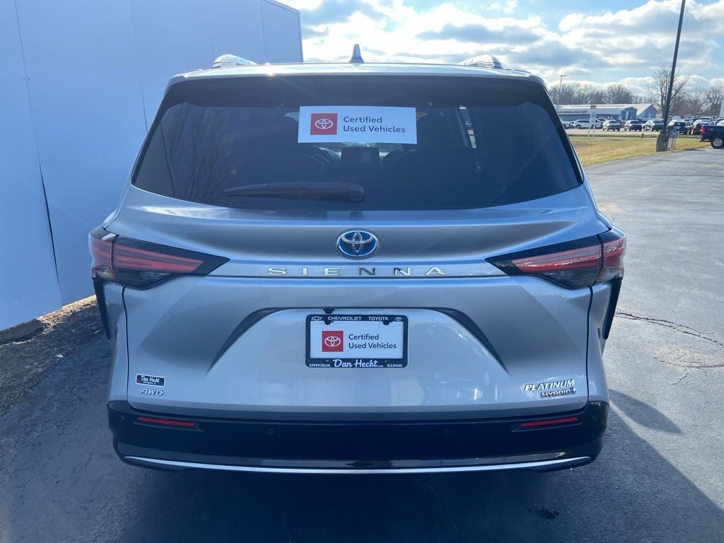 2024 Toyota Sienna Platinum 7 Passenger