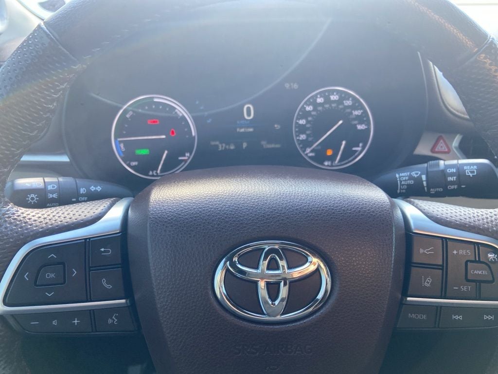 2024 Toyota Sienna Platinum 7 Passenger