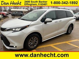 2024 Toyota Sienna XLE