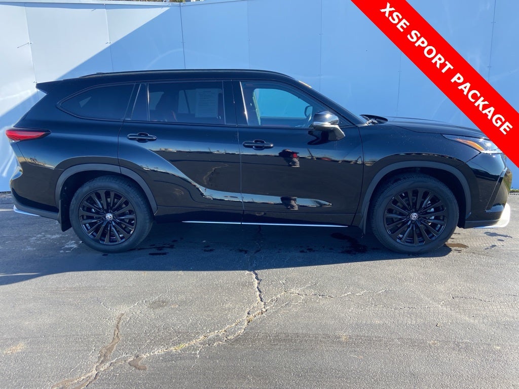 2023 Toyota Highlander XSE