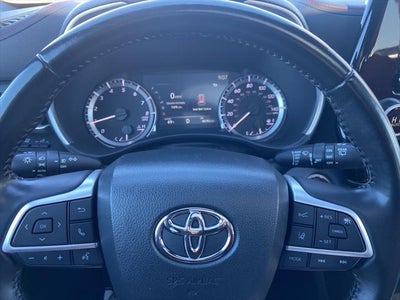 2023 Toyota Highlander XSE