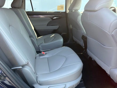 2026 Toyota Highlander Limited