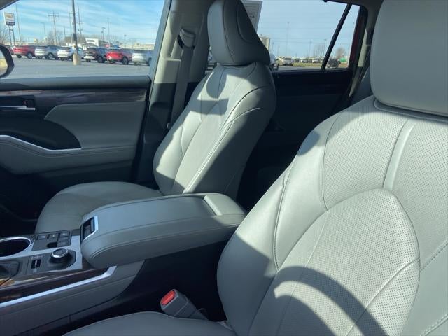 2024 Toyota Highlander Limited