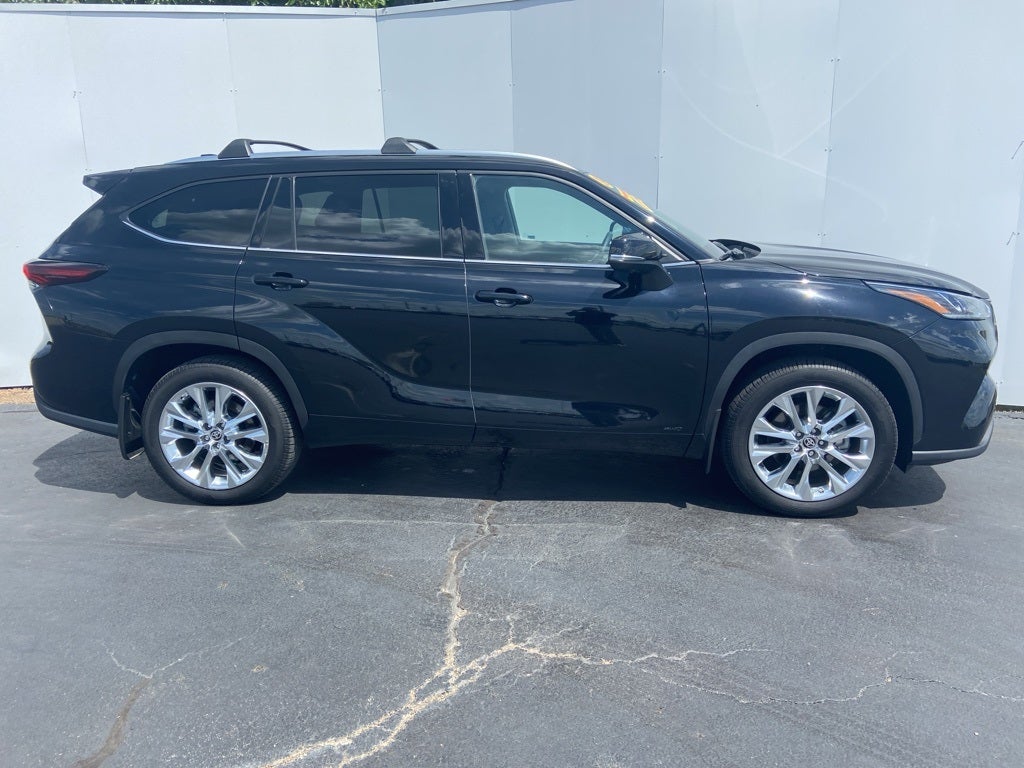 2024 Toyota Highlander Hybrid Limited
