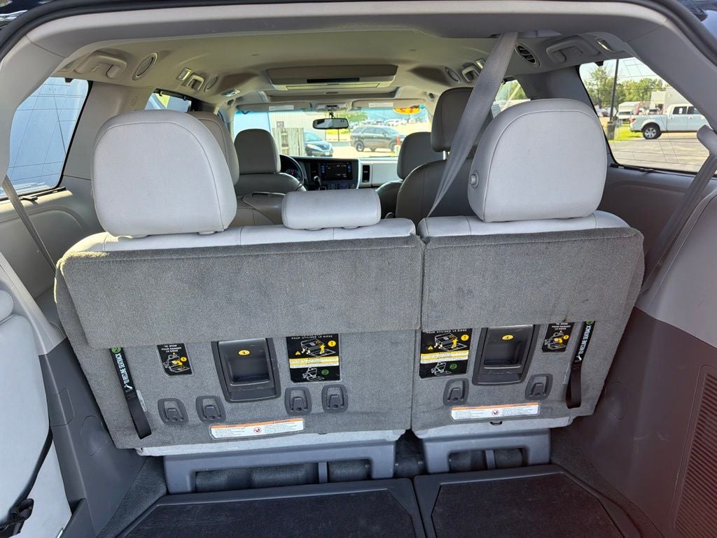 2015 Toyota Sienna XLE Premium 8 Passenger