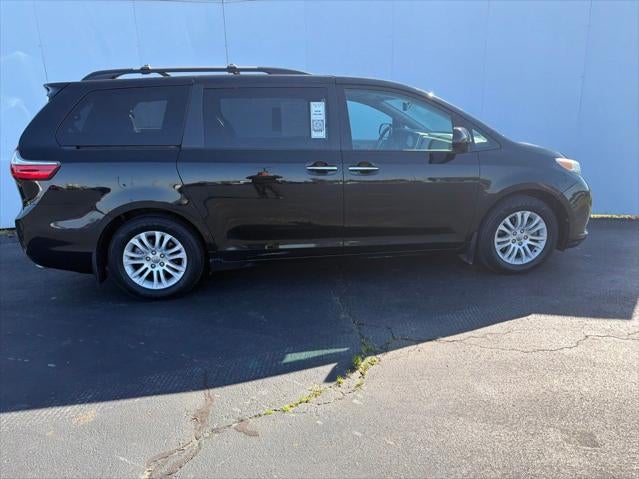 2015 Toyota Sienna XLE Premium 8 Passenger