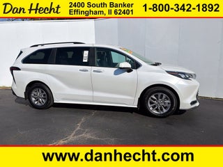 2024 Toyota Sienna XLE 8 Passenger