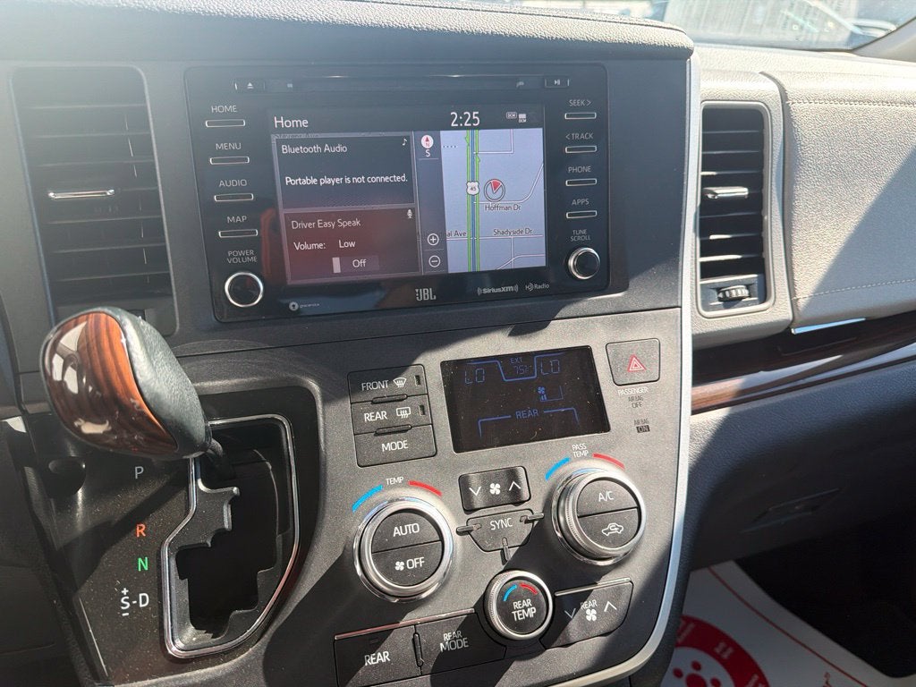 2020 Toyota Sienna Limited Premium 7 Passenger