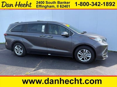 2025 Toyota Sienna Limited 7 Passenger