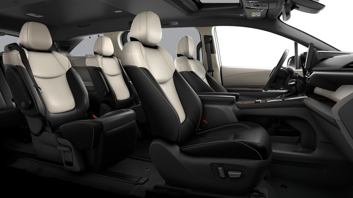 2026 Toyota Sienna Limited 7 Passenger