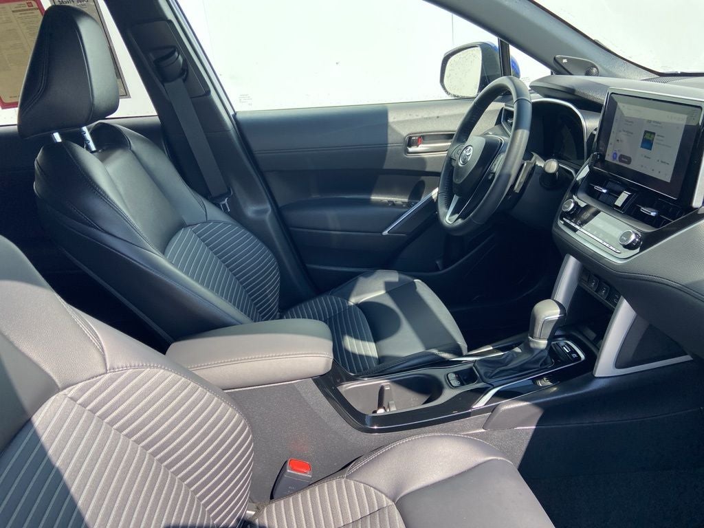 2024 Toyota Corolla Cross Hybrid XSE