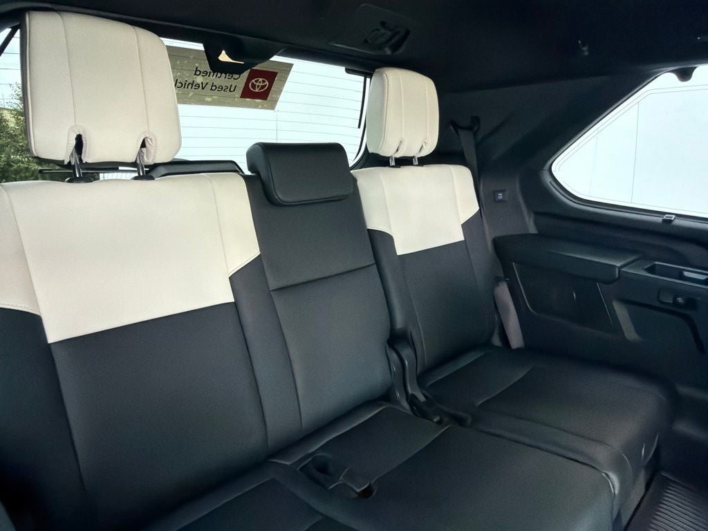2024 Toyota Sequoia Capstone