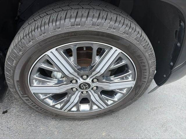 2024 Toyota Sequoia Capstone