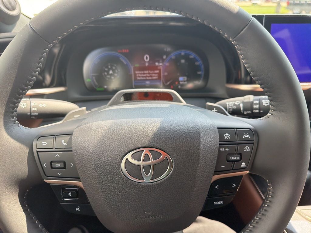 2025 Toyota Crown Signia Limited