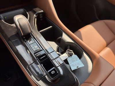 2025 Toyota Crown Signia Limited