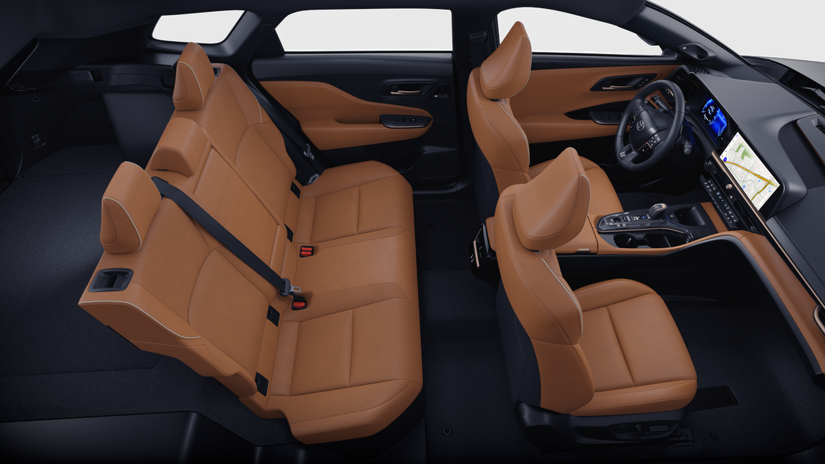 2025 Toyota Crown Signia Limited