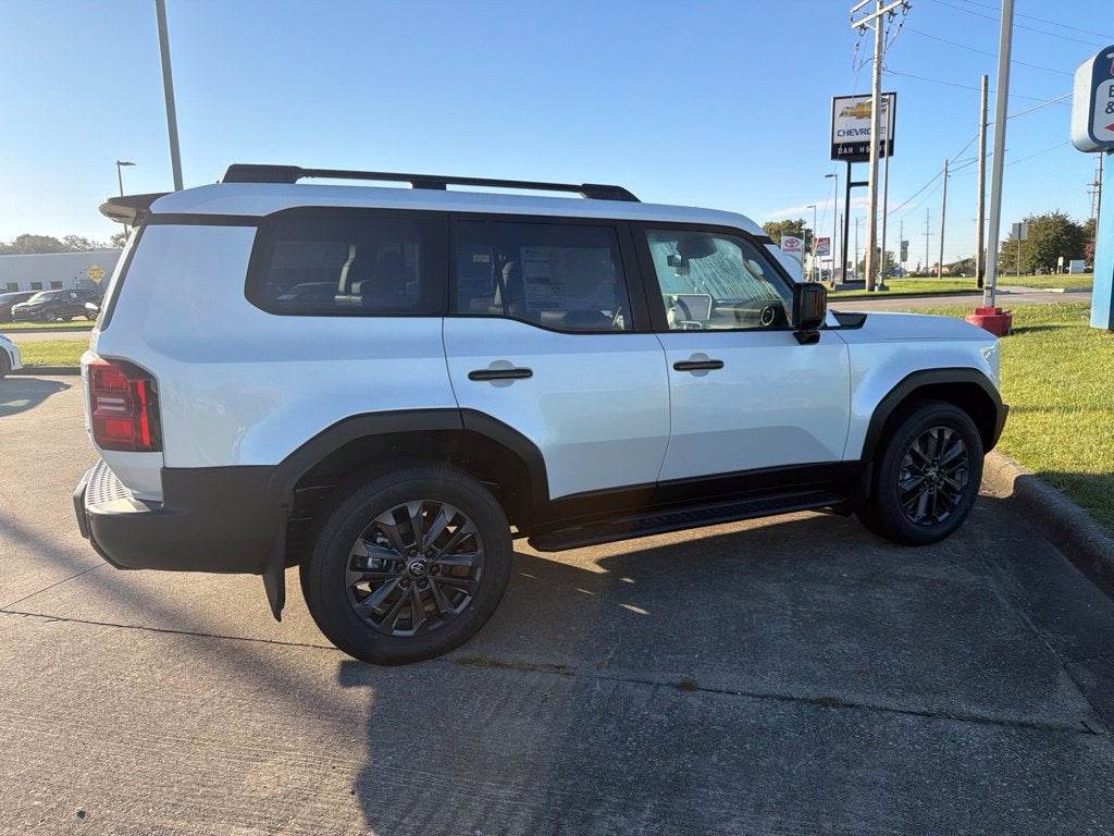 2027 Toyota Land Cruiser Base