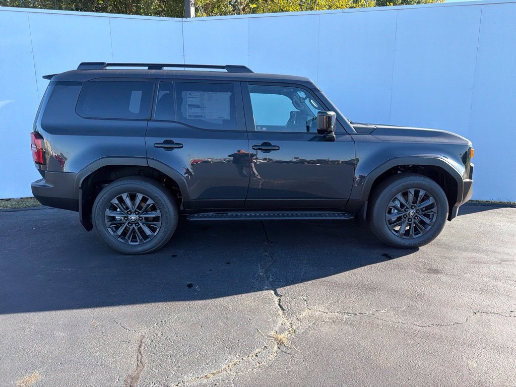 2027 Toyota Land Cruiser Base