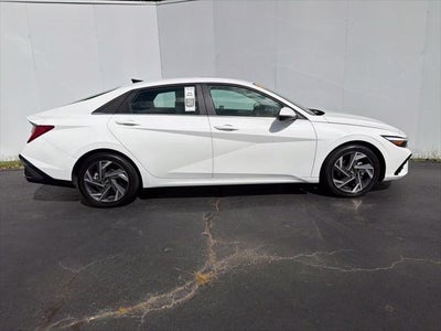 2025 Hyundai Elantra Limited