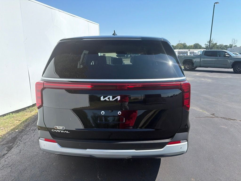 2026 Kia Carnival LXS